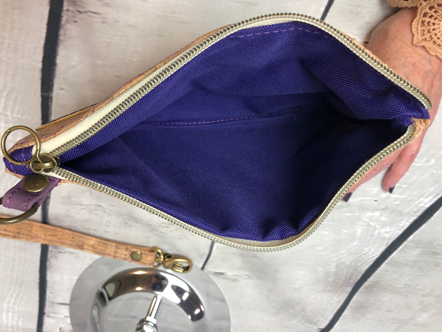 Natural cork zipper clutch/wristlet.