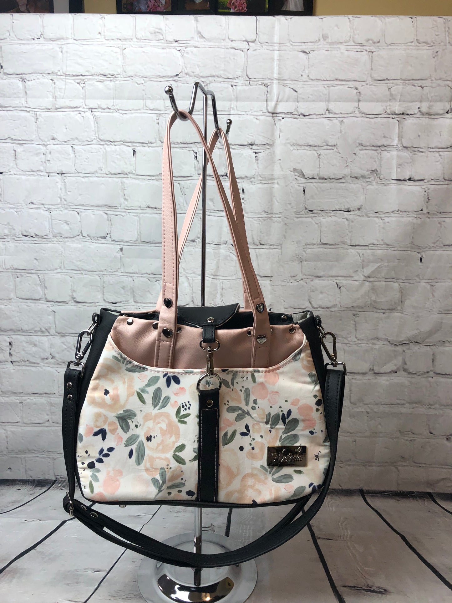 Cute floral handbag/crossbody