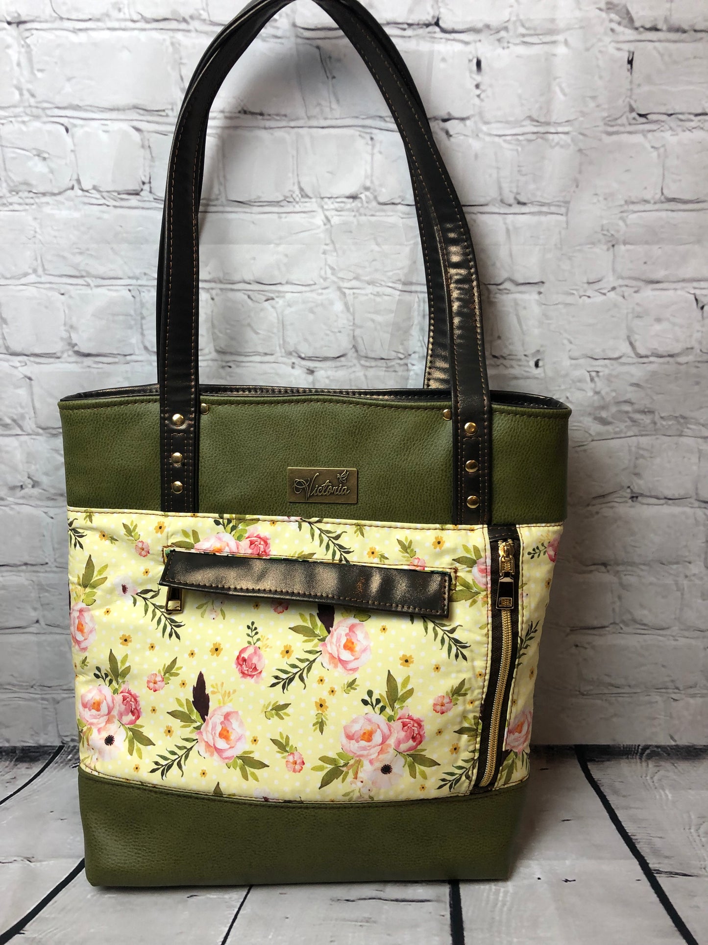 Large floral shoulder tote