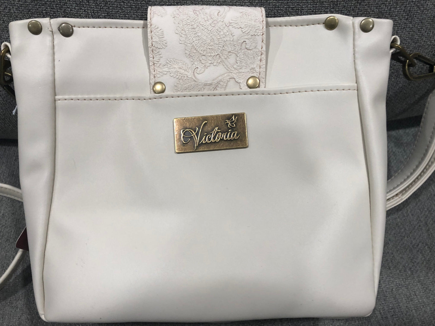 Crossbody in cream