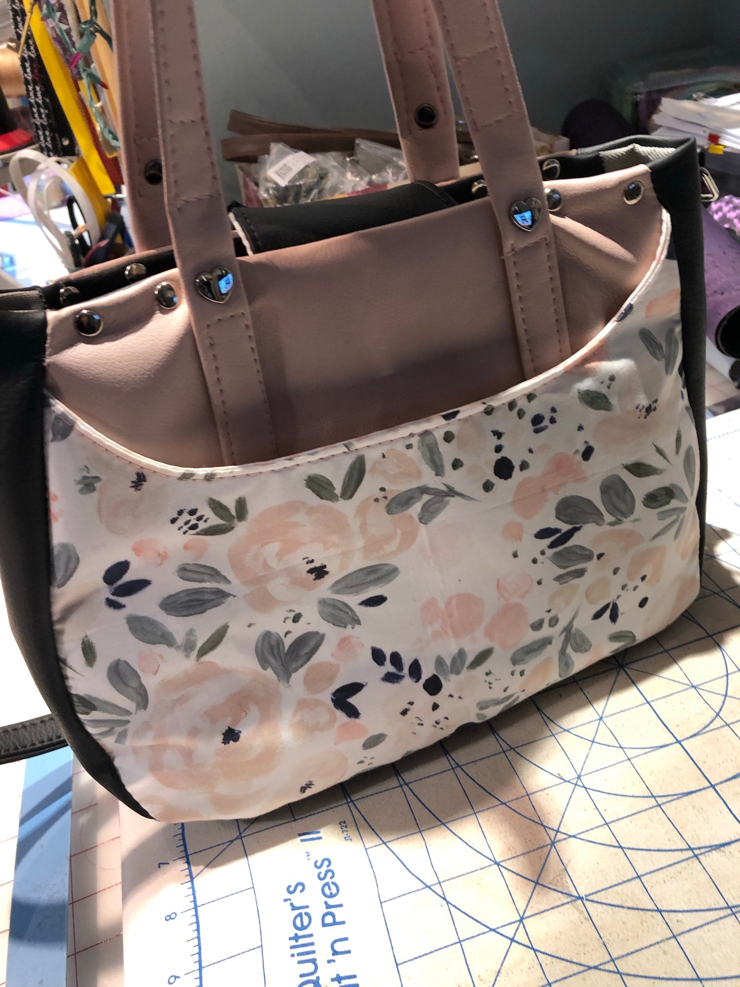 Cute floral handbag/crossbody