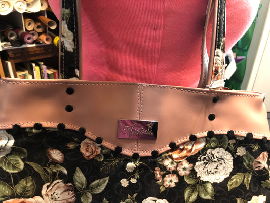 Floral divider bag