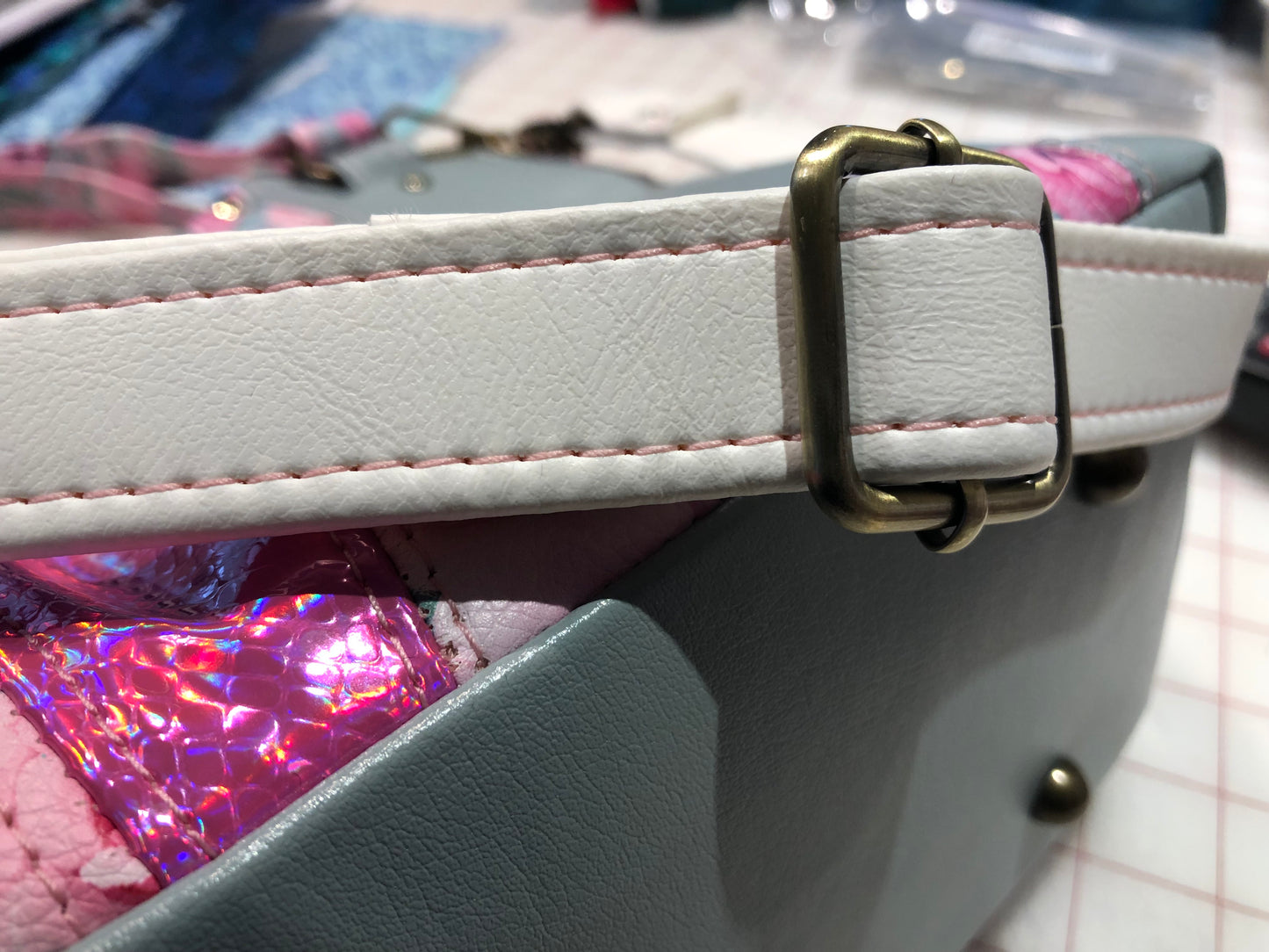 Crossbody handbag mint & pink